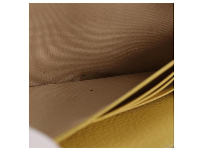 Cartera larga Miu Miu de piel Amarillo Oro Auth 200735A Dorado - vista 23