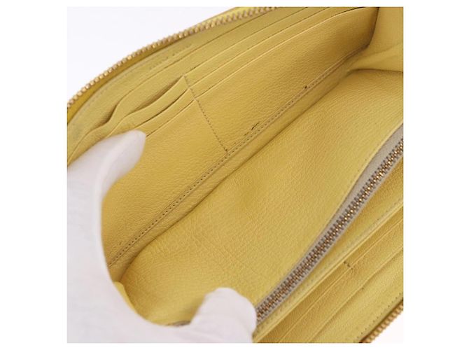 Cartera larga Miu Miu de piel Amarillo Oro Auth 200735A Dorado - vista 24