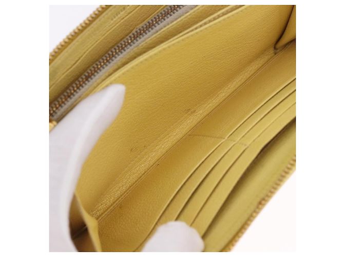 Cartera larga Miu Miu de piel Amarillo Oro Auth 200735A Dorado - vista 26