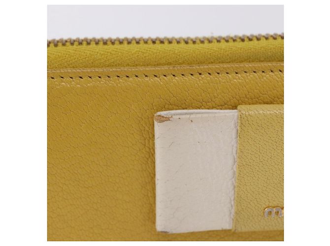 Cartera larga Miu Miu de piel Amarillo Oro Auth 200735A Dorado - vista 3