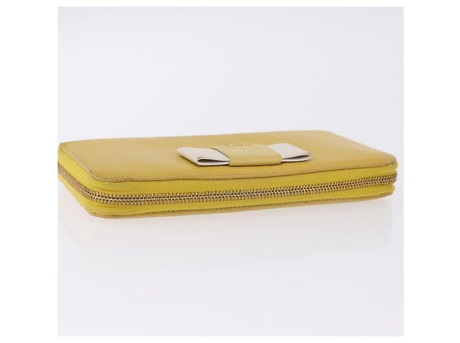 Cartera larga Miu Miu de piel Amarillo Oro Auth 200735A Dorado - vista 8