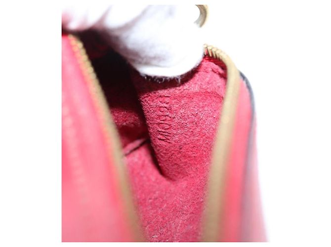LOUIS VUITTON Epi Soufflot Pouch Accessory Pouch Red LV Auth 202968 Rosso - vista 12
