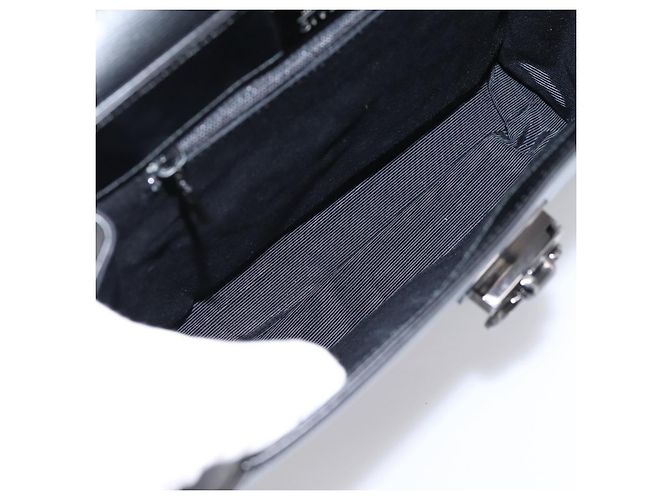 Sac à main GIVENCHY en cuir 2way Noir Auth BA15552A - vue 11