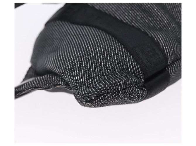 Riñonera CHANEL Sports Line Canvas Negra Plata CC Auth 204767V Negro - vista 16