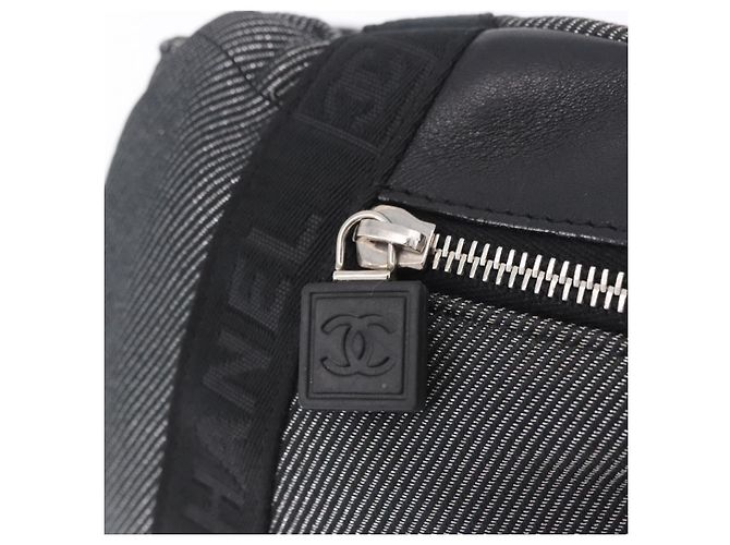 Riñonera CHANEL Sports Line Canvas Negra Plata CC Auth 204767V Negro - vista 18