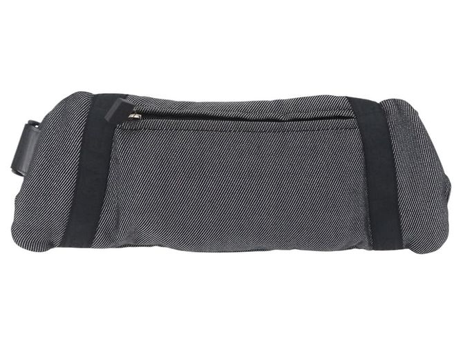 Riñonera CHANEL Sports Line Canvas Negra Plata CC Auth 204767V Negro - vista 2