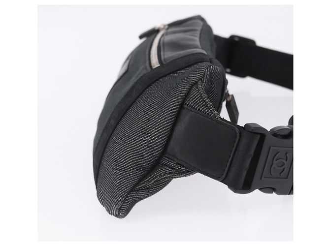 Riñonera CHANEL Sports Line Canvas Negra Plata CC Auth 204767V Negro - vista 3
