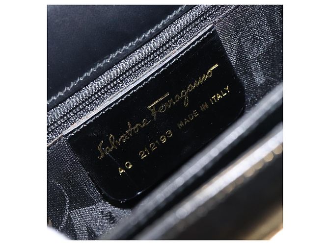 Borsa Salvatore Ferragamo Gancini in pelle 2way Nera Tono Oro Autentica 204629V Nero - vista 11