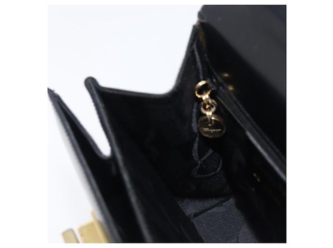 Borsa Salvatore Ferragamo Gancini in pelle 2way Nera Tono Oro Autentica 204629V Nero - vista 25