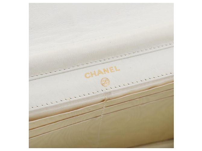 Bolso de hombro con cadena CHANEL Piel Caviar White Gold CC Auth 204805 Blanco Dorado - vista 25