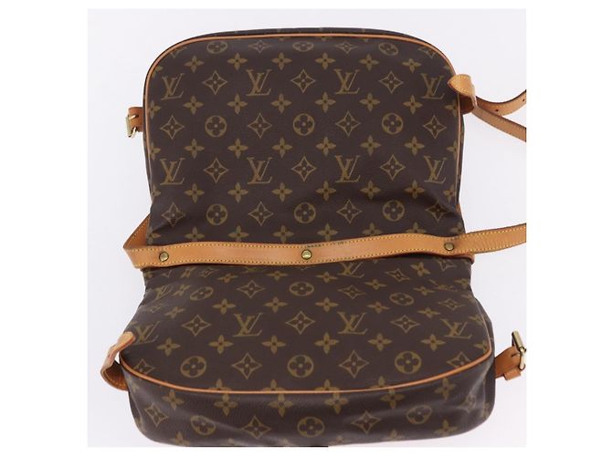 LOUIS VUITTON Sac à bandoulière Monogram Saumur 30 M42256 LV Auth 200894V Monogramme - vue 25