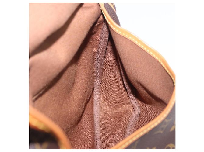 LOUIS VUITTON Sac à bandoulière Monogram Saumur 30 M42256 LV Auth 200894V Monogramme - vue 34