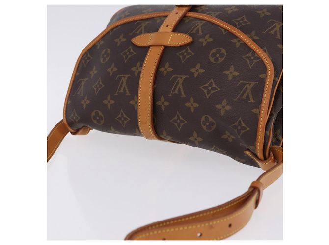 LOUIS VUITTON Sac à bandoulière Monogram Saumur 30 M42256 LV Auth 200894V Monogramme - vue 6