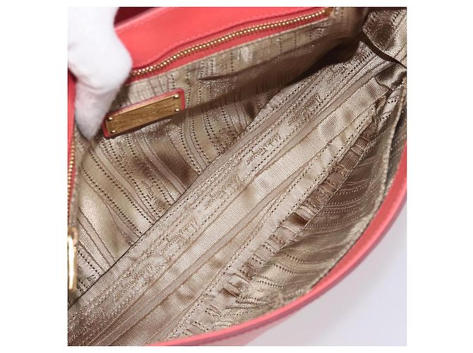 Borsa a tracolla Salvatore Ferragamo Gancini Chain in pelle Pink Gold Auth 204648A Rosa - vista 10