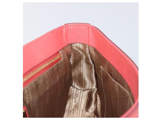 Borsa a tracolla Salvatore Ferragamo Gancini Chain in pelle Pink Gold Auth 204648A Rosa - vista 22