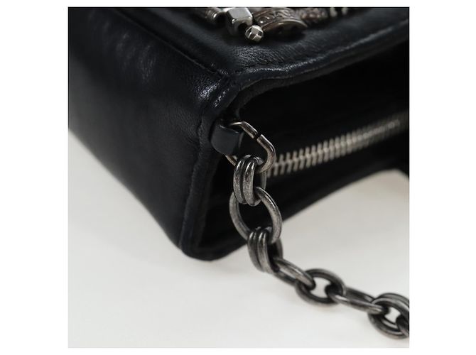 CHANEL Pochette épaule à chaîne en agneau noir argenté CC Auth 200770SAM - vue 8