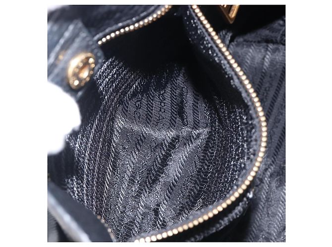 PRADA Vitellolux Hand Bag Leather Black Gold Auth 204100V Golden - view 24