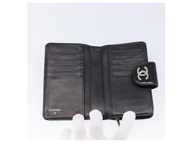 Cartera CHANEL Matelasse de piel charol negra plata CC Auth yk20916A Negro - vista 10