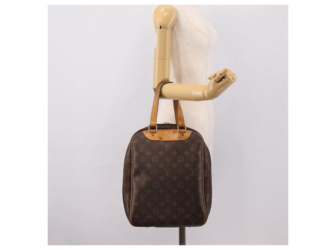Bolso de mano LOUIS VUITTON Monogram Excursion M41450 LV Auth ka6225 Monograma - vista 22