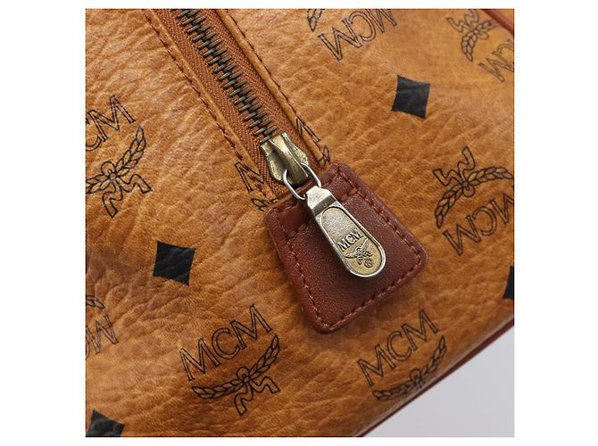 Bolsa MCM Vicetos Logogram Mini Boston Bag PVC Leather Brown Gold Auth ki6815 Marrom Dourado - vista 18