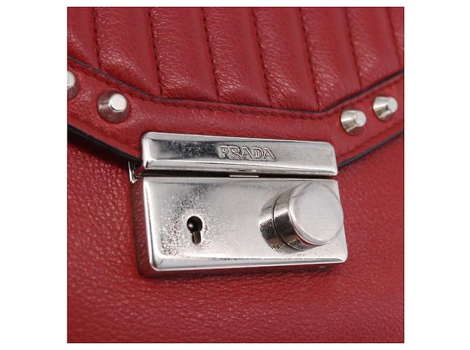 Bolso de hombro con cadena PRADA de cuero rojo plata Auth ka6268V Roja - vista 19