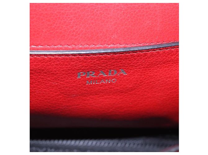 Bolso de hombro con cadena PRADA de cuero rojo plata Auth ka6268V Roja - vista 22