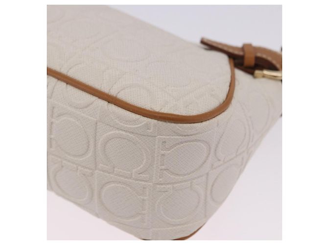 Pouch accessori Salvatore Ferragamo Gancini PVC Canvas White Gold Auth 204147 Bianco D'oro - vista 17