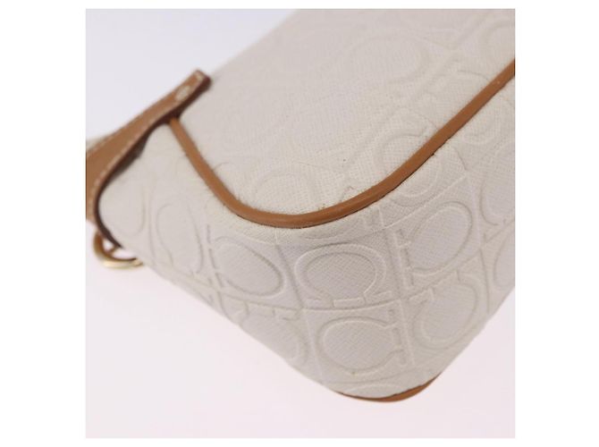 Pouch accessori Salvatore Ferragamo Gancini PVC Canvas White Gold Auth 204147 Bianco D'oro - vista 18