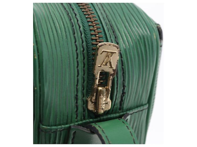 Bolsa de Ombro LOUIS VUITTON Epi Jeune Fille MM Verde M52154 LV Auth 202611 - vista 21