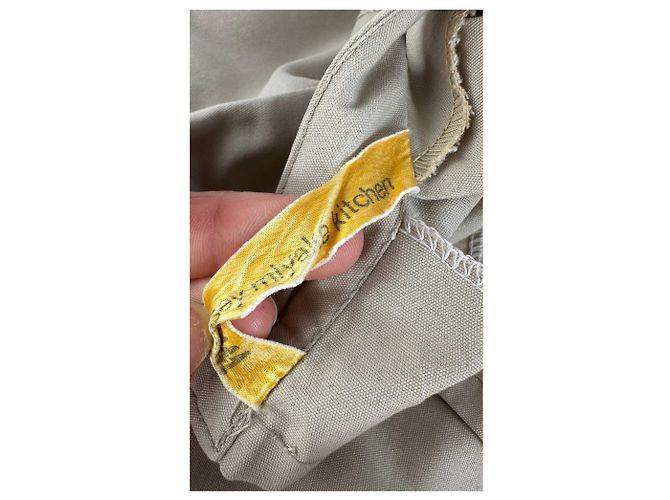 Vintage Issey Miyake Kleid mit Gürtel ca. Ende der 1980er Jahre Hellbeige L - Ansicht 9