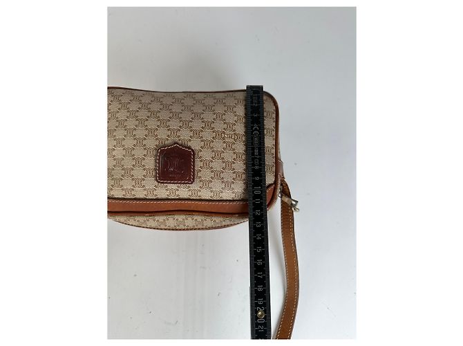 Céline Vintage Celine Macadam Canvas Crossbody Bag Ende der 1980er Jahre Beige Brown - Ansicht 10