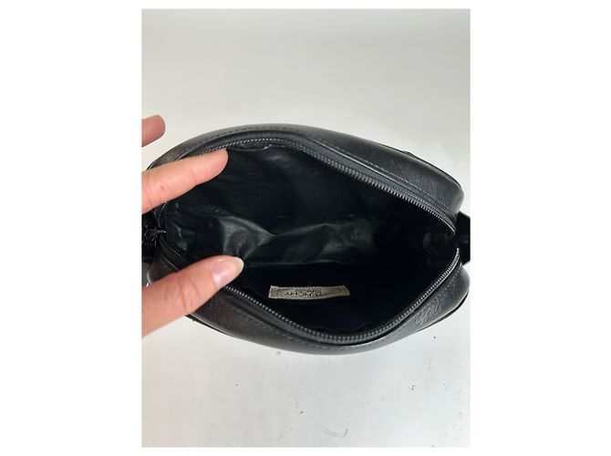 Vintage Givenchy 4G Logo Schultertasche mit Klappe c. 1980s Black Gold Schwarz - Ansicht 3