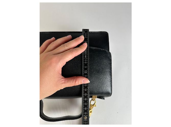 Sac à main Vintage Givenchy Logo 4G en cuir grainé, fin des années 1970, Noir - vue 11