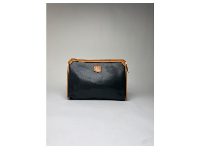 Céline Vintage Celine Blazon Leather Clutch Late 1980s Black Beige - view 11