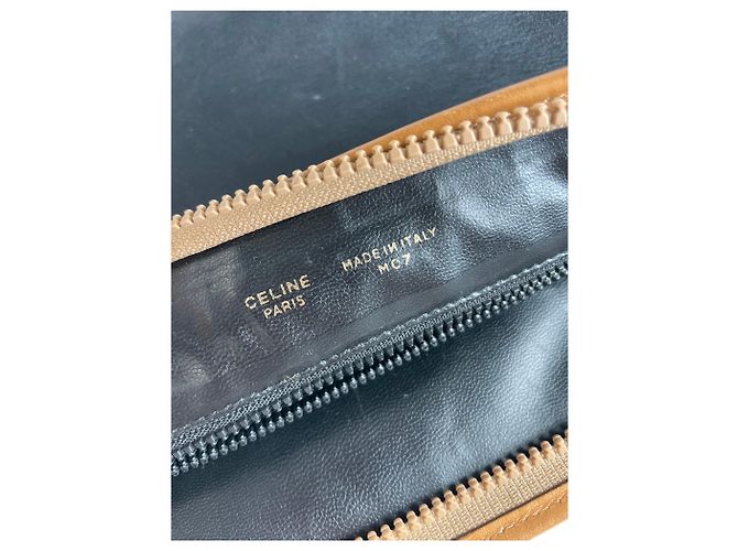Céline Vintage Celine Blazon Leather Clutch Late 1980s Black Beige - view 5