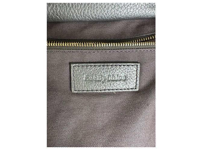 Vintage See by Chloé Crossbody-Tasche mit Klappe aus Narbenleder ca. Mitte der 2000er Silber Metallisch - Ansicht 5