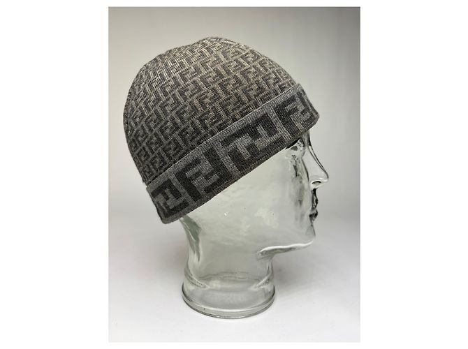 Vintage Fendi Zucca Wollmütze Grau ca. Ende der 2000er - Ansicht 2