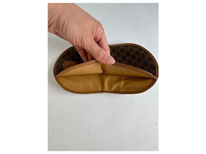 Edge Céline Vintage Celine Macadam Canvas Mini Wallet Late 1980s Brown Tan - view 6