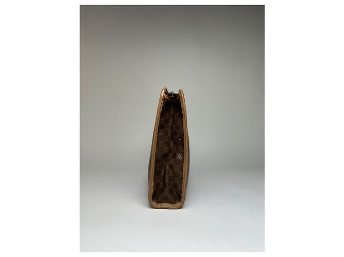 Edge Céline Vintage Celine Macadam Canvas Bifold Wallet Late 1980s Brown - view 4