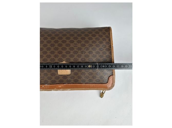 Edge Céline Vintage Celine Macadam Canvas Bifold Wallet Late 1980s Brown - view 8