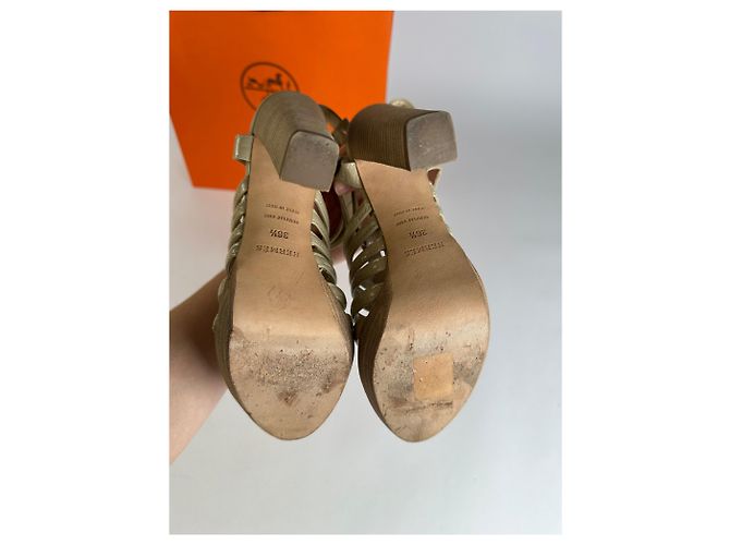 Vintage Hermes Hermès Lackleder Sandaletten Beige Pink EU36.5 - Ansicht 3