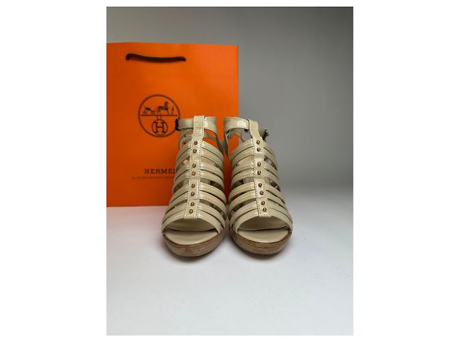 Vintage Hermes Hermès Lackleder Sandaletten Beige Pink EU36.5 - Ansicht 5