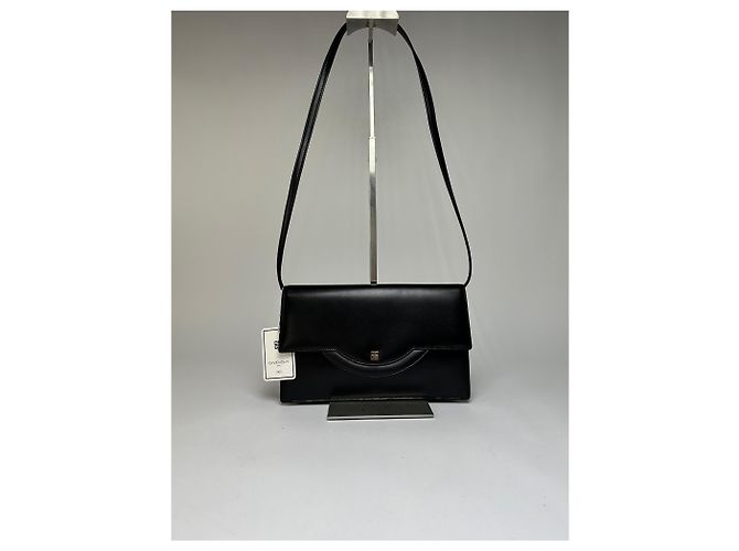 Vintage Givenchy 4G Logo Leder-Crossbody-Bag mit Klappe Ende der 1980er Jahre Schwarz - Ansicht 13