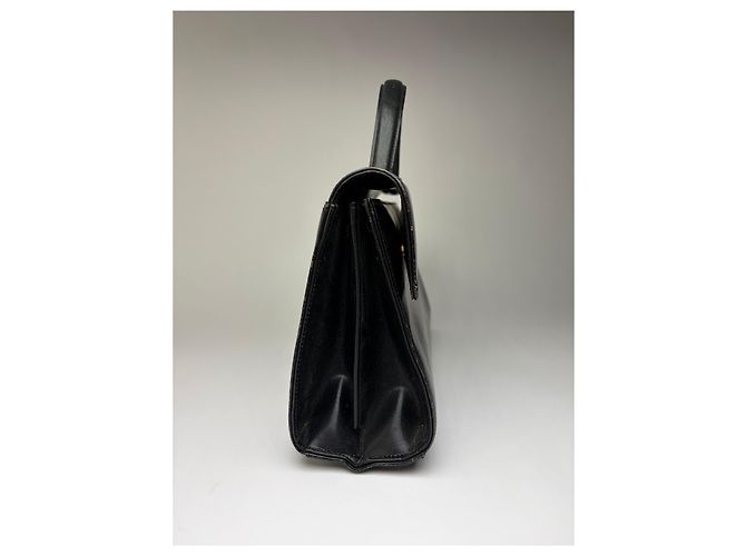 Vintage Givenchy 4G Logo Strukturierte Ledertasche Ende der 1970er Jahre Schwarz - Ansicht 8