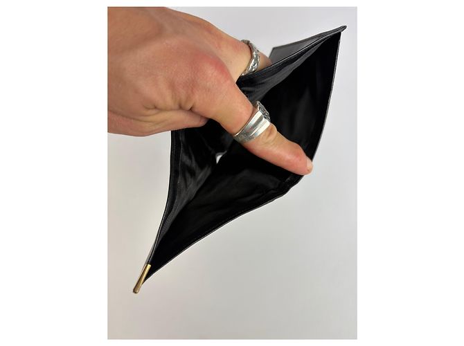 Vintage Givenchy 4G Logo Bifold Wallet c. Late 1970s Black Gold - view 6