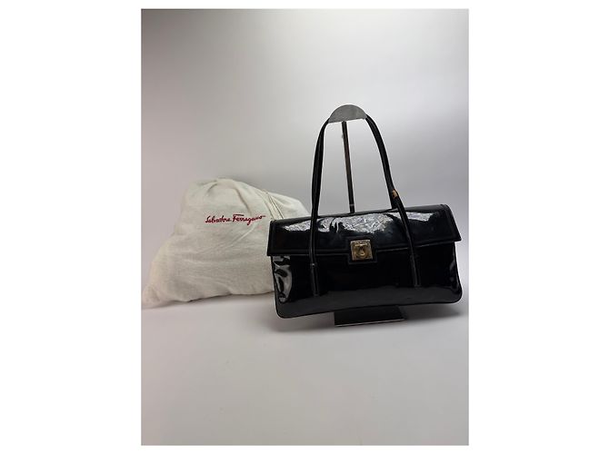 Gancini Salvatore Ferragamo Vintage Ferragamo Patent Structured Top-Handle Bag Late 1990s Black - view 11