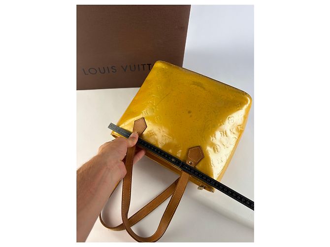 Vintage Louis Vuitton Monogram Vernis Patent Tote Ende der 1990er Yellow Gelb - Ansicht 8