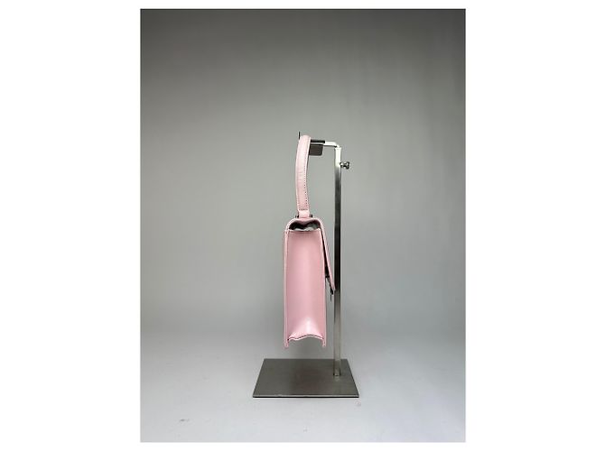 Vintage Courreges Schultertasche mit Klappe aus hellrosa Leder ca. Anfang der 2000er Jahre Pink - Ansicht 4