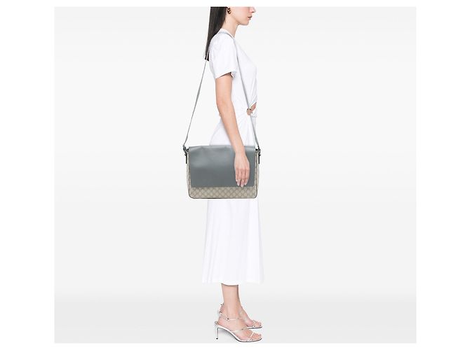 Borsa a tracolla con patta Gucci GG Supreme e vitello beige - vista 6