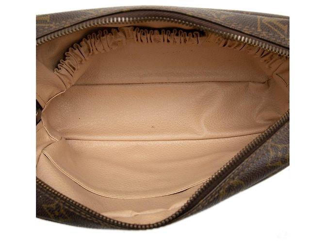 Borsa a pochette Louis Vuitton Monogram Trousse Toilette 23 Marrone - vista 4